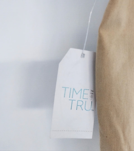 Time and Tru Women's Classic Tan Bermudas - Picture 2 of 5